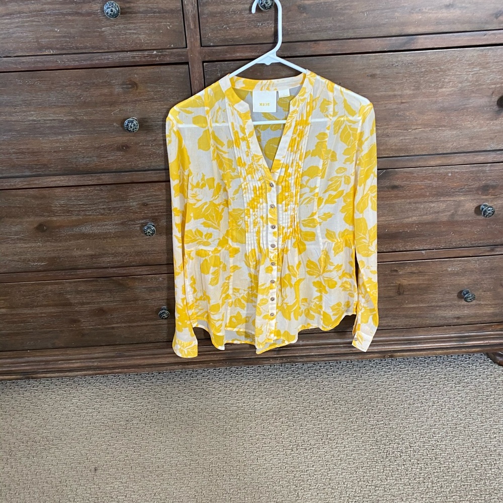 Maeve Anthropologie summery boho blouse.